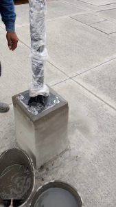 ARREGLO DE POSTES ILUMINACION