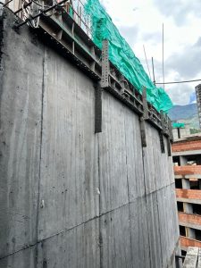 Z PARA BORDE DE LOSA ENCOFRADO METALICO